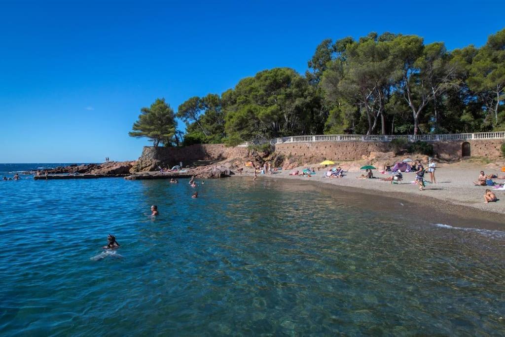 Studio Bord De Mer Boulouris A Saint Raphael Saint-Raphael (Var) Exterior foto
